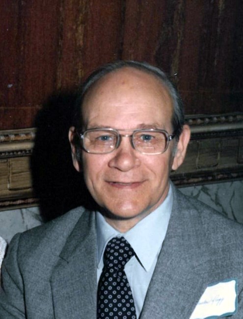 Obituary of Charles H. Rugg Jr.