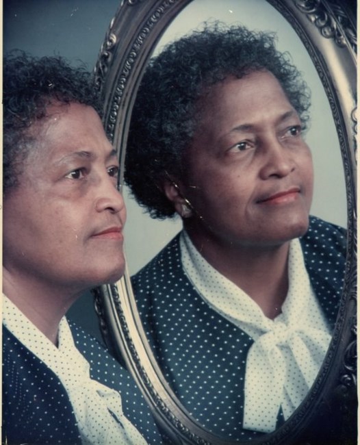 Obituary of Delma Jacqueline Bell Wright