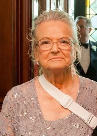 Obituary of Mary Moore - 18 octubre, 2022 - DE LA FAMILIA