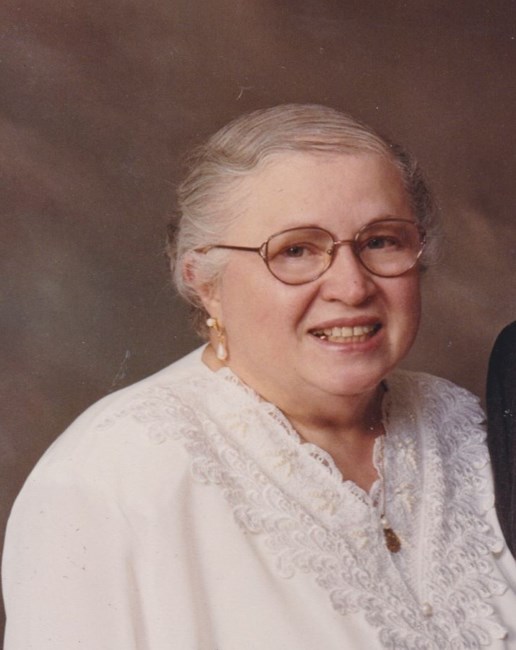 Obituary of Maria Leticia (Ferrer) Bayona