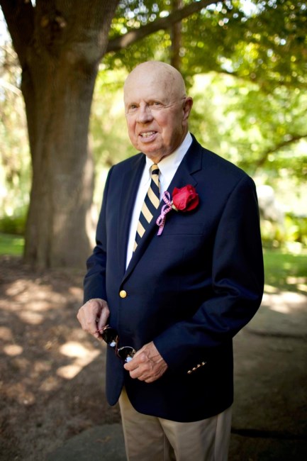 Obituary of Dr. Lynn Howell