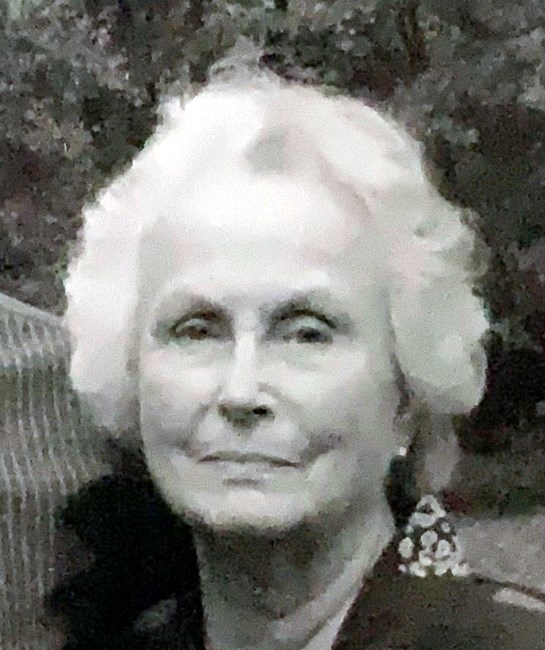 Obituario de Virginia E. Festavan