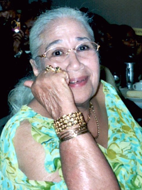 Obituario de Elaine Beryl Rodney Isaacs
