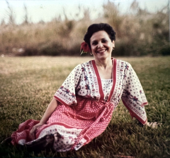 Obituary of Maria Luisa Briceno