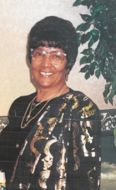 Obituary of Versie Lee Sanders