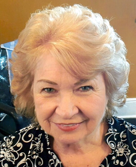 Obituario de Mary Elizabeth Lang