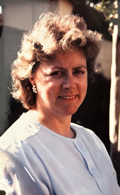 Obituary of Gwendoline Robson