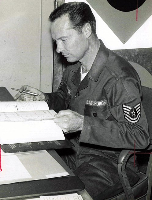 Obituary of Raymond D. Struble