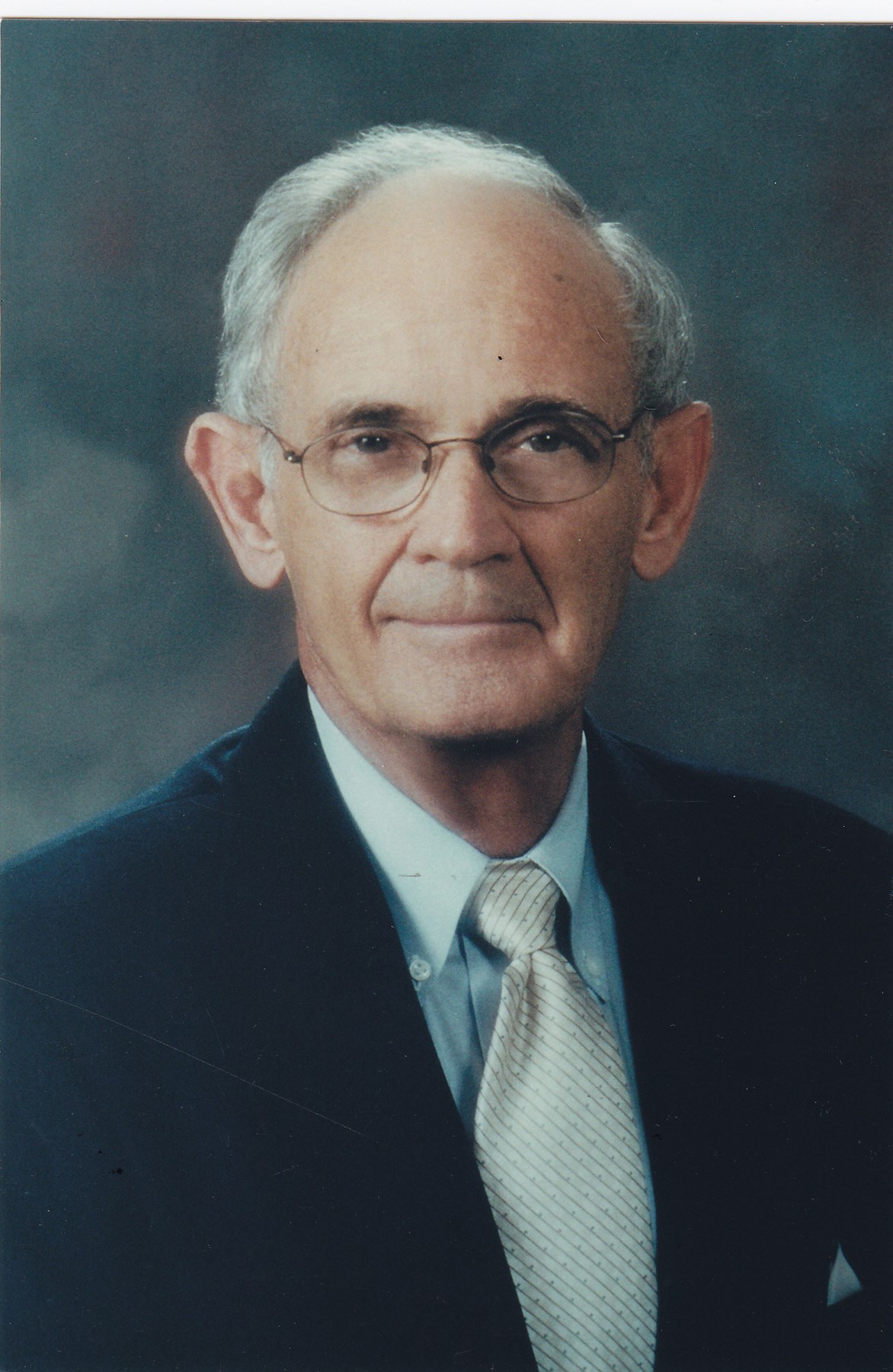 Obituary of F. Miles Ezell Jr.