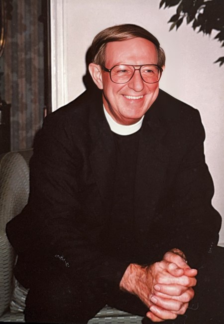 Obituario de The Reverend John R. Peterson