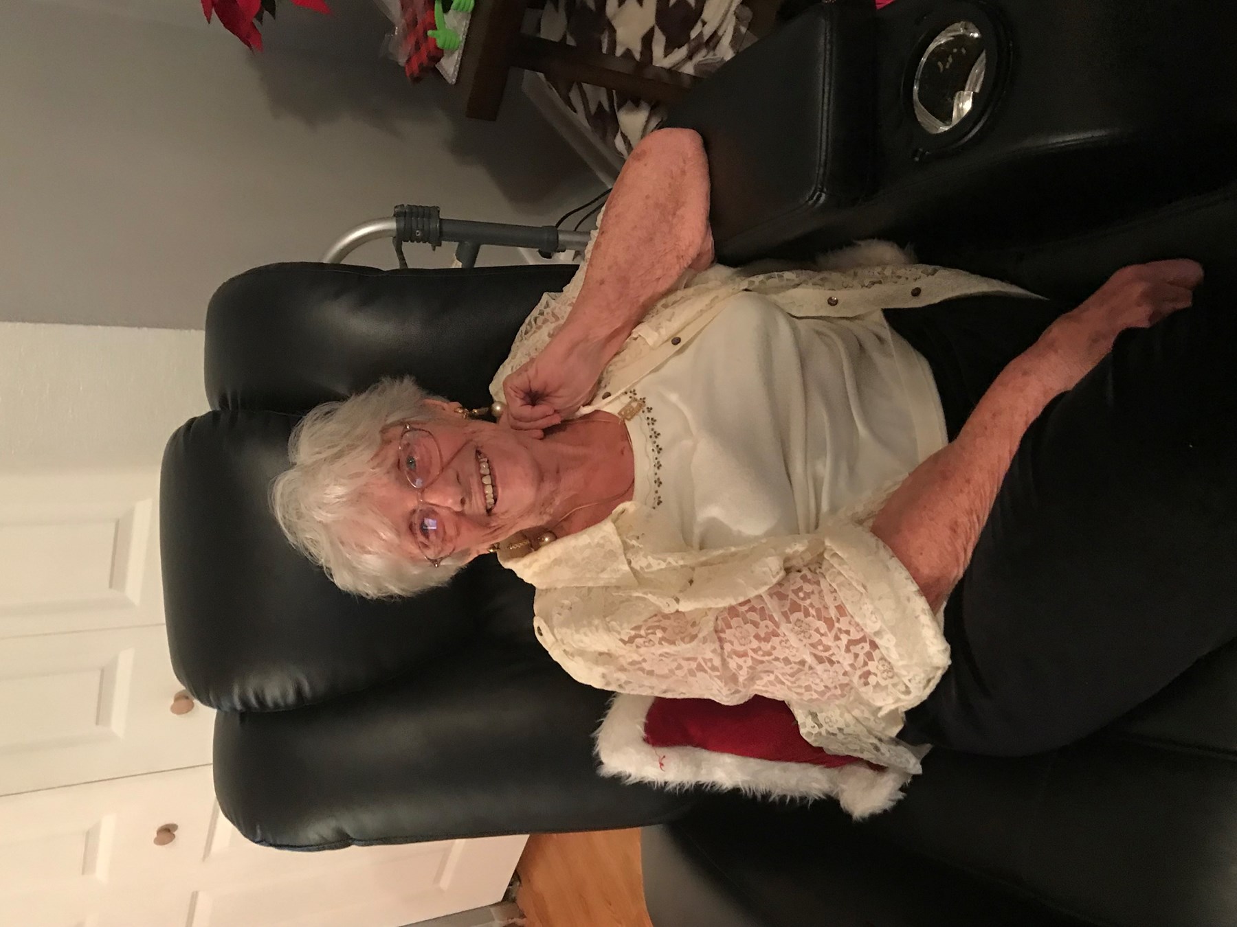 Obituary of Pauline F. Knight