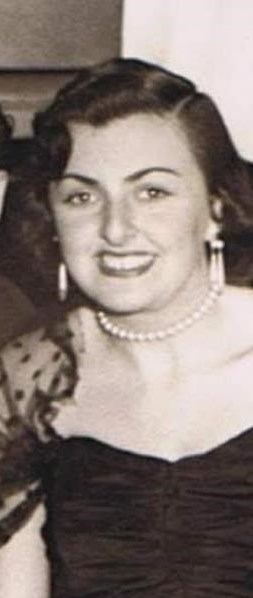 Obituary of Lillian Gloria Pitt