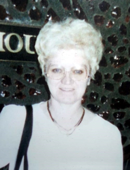 Obituary of Linda Lee Hough