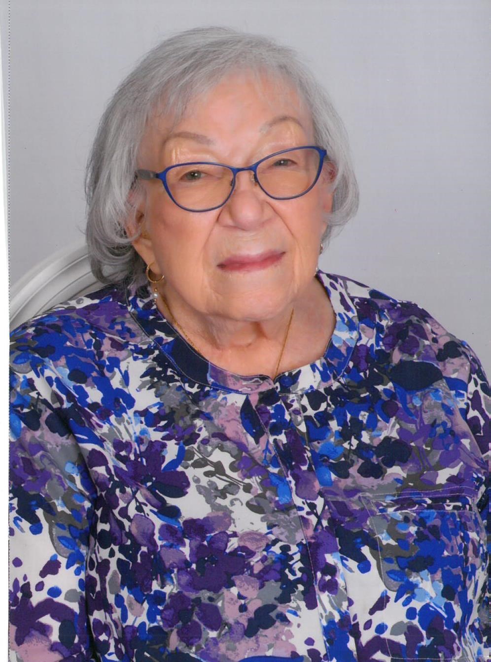 Obituary of Mary Jo Hall