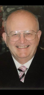 Obituario de J. Harold Thompson