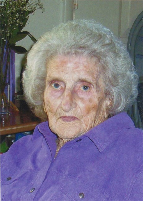 Obituary of Martha Earla Daniels