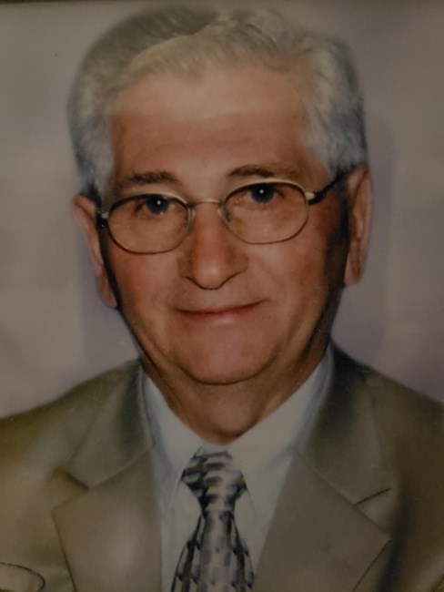 Obituary of Mike "Zisimos" Pappas