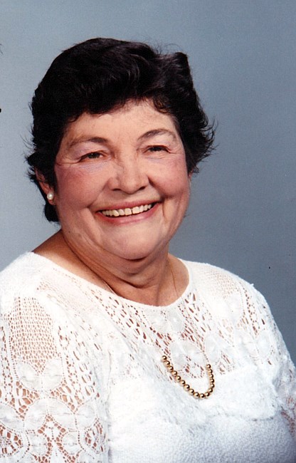Obituario de Mary Etta Pelland