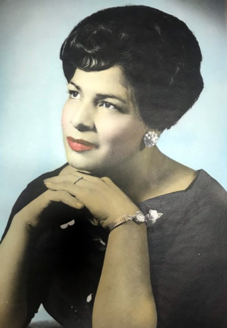 Obituario de Juana R. Shapley