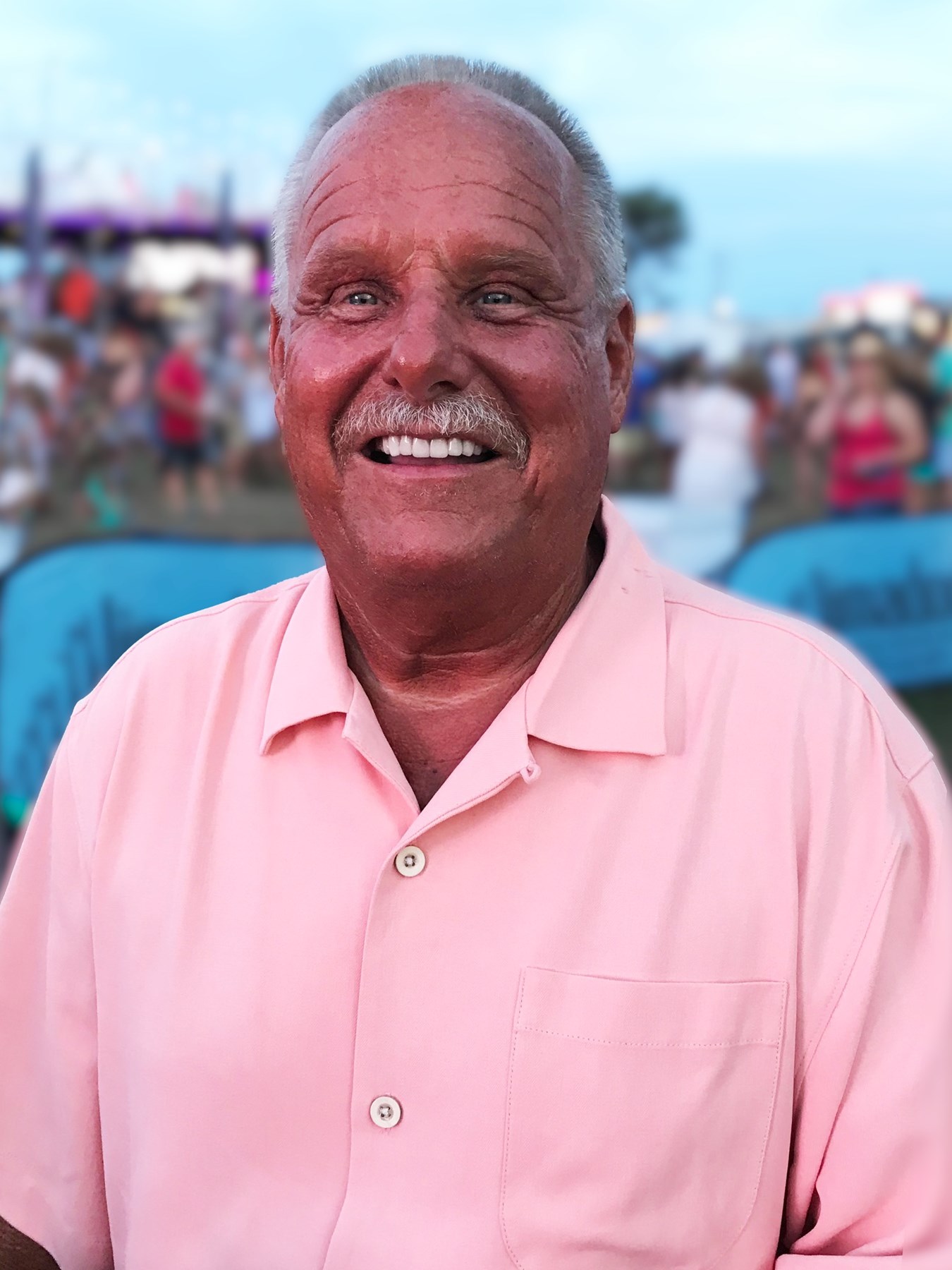 Obituario de David Lance Tiller