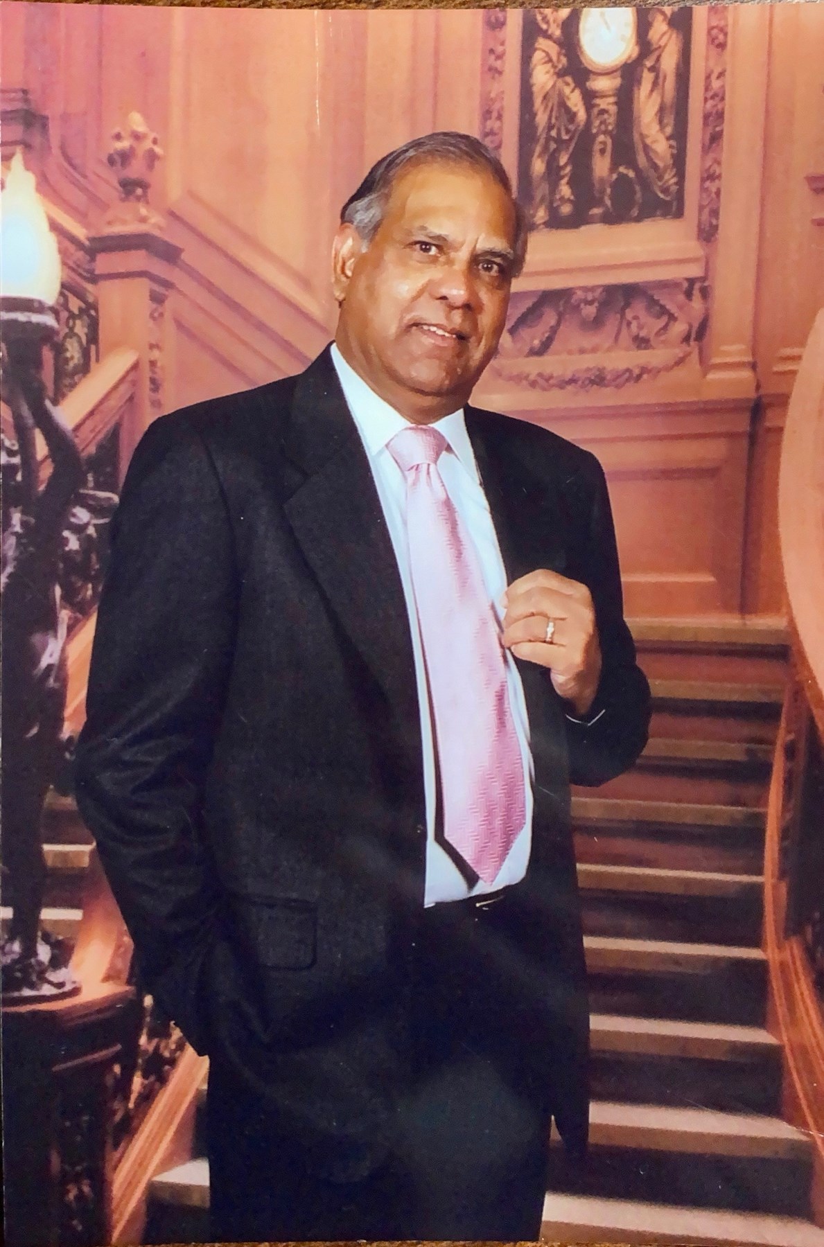 Avis de décès de David R.  Gajadhar