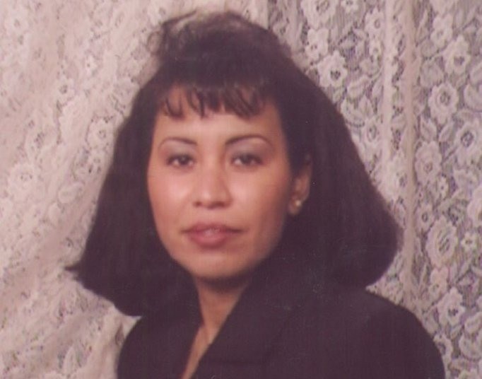 Obituary of Cristela Aparicio