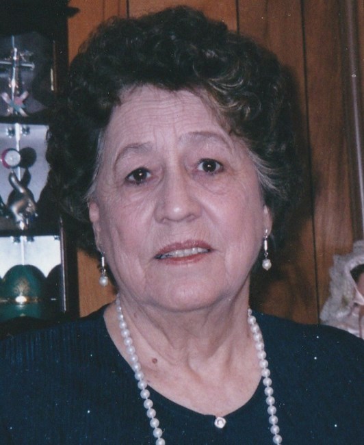 Obituario de Lucille B Armstrong