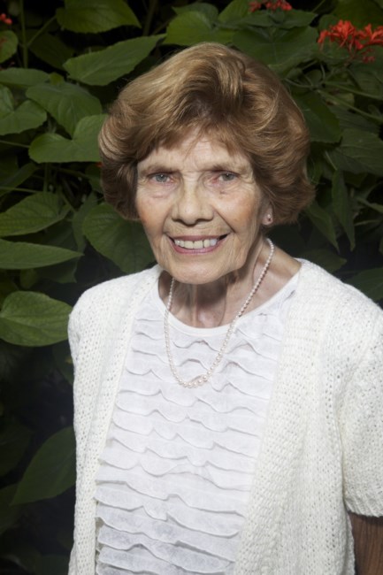 Obituary of Eileen D. Hogan