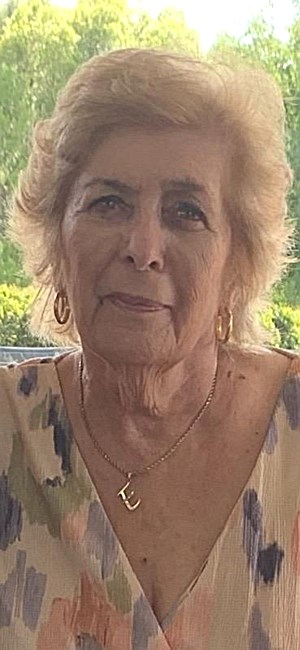 Obituary of Elaine Santos