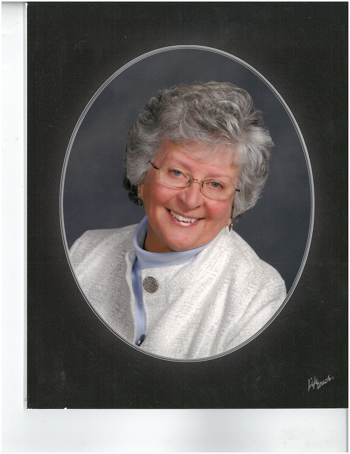 Obituary of Joyce Helen Hicks