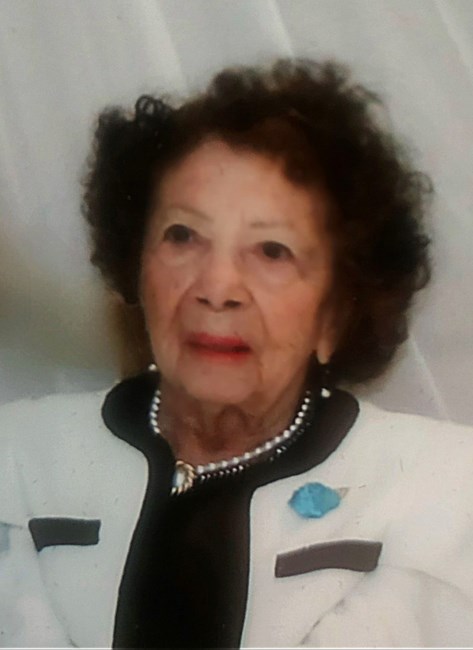 Obituary of Hermelinda Salazar