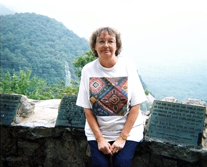 Obituario de Mary Kerr Eckhart