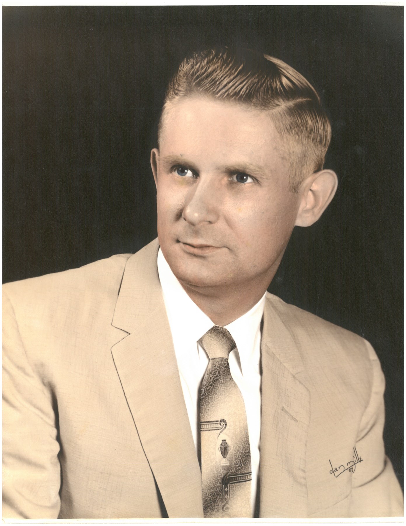 Obituary of Bernhard Louis Wiesenmaier