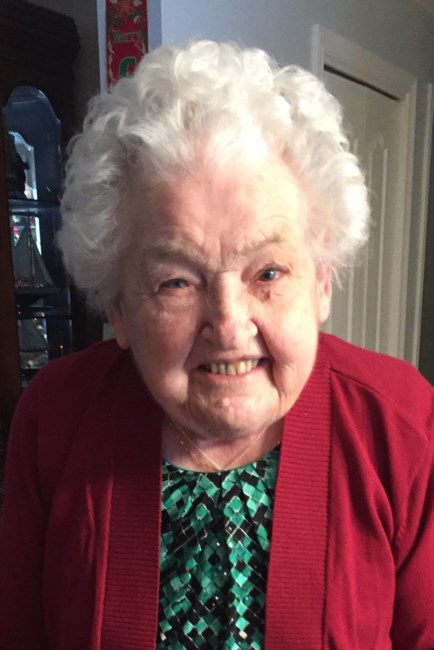 Obituary of Viola "Vie" (Dewar) Smith