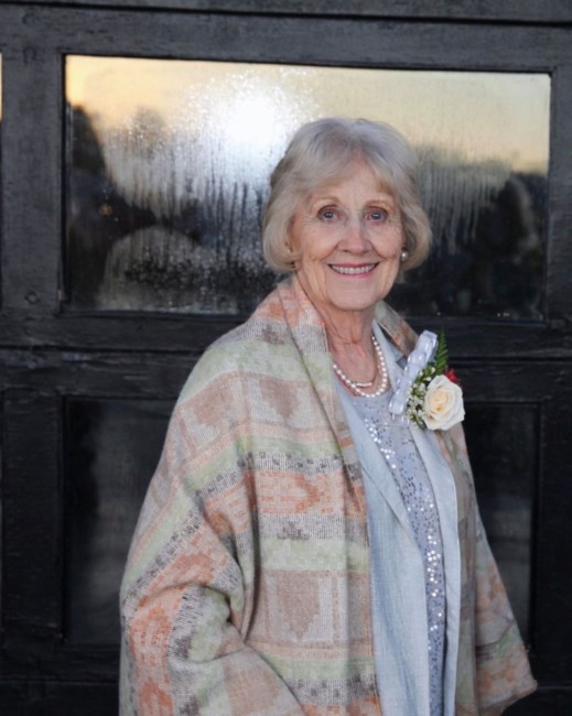 Obituario de Donna Lorraine Pietromonaco