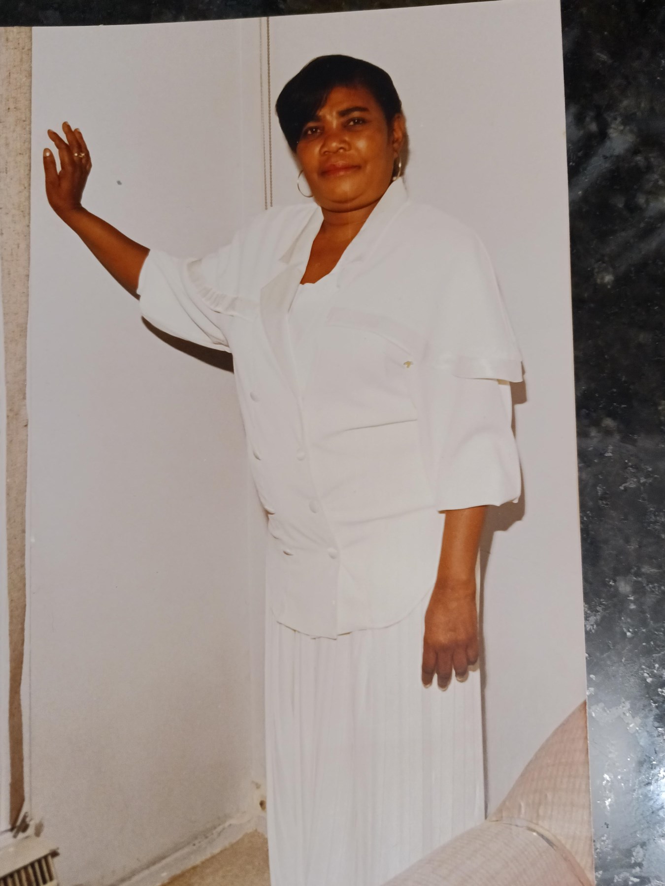 Obituary of Marie-Thérèse Odette Louis