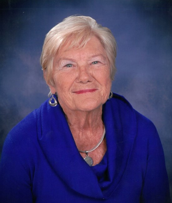 Avis de décès de Madge Baker Dowe