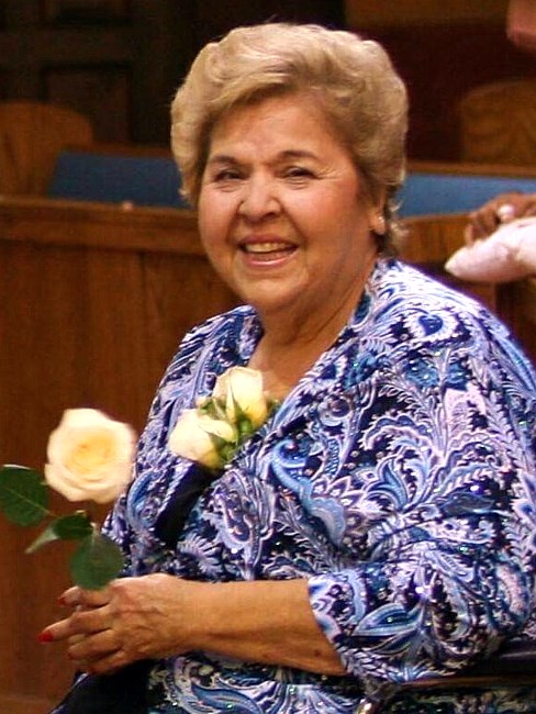 Obituary of Viola Silguero Robles