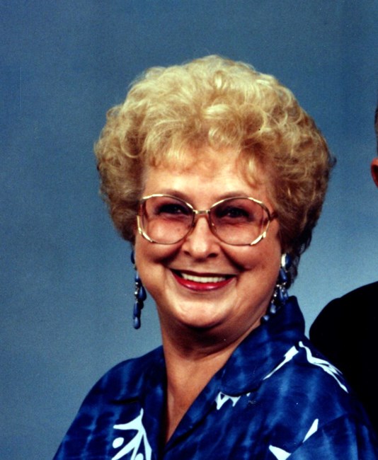 Obituary of Carolyn Lewis Olive