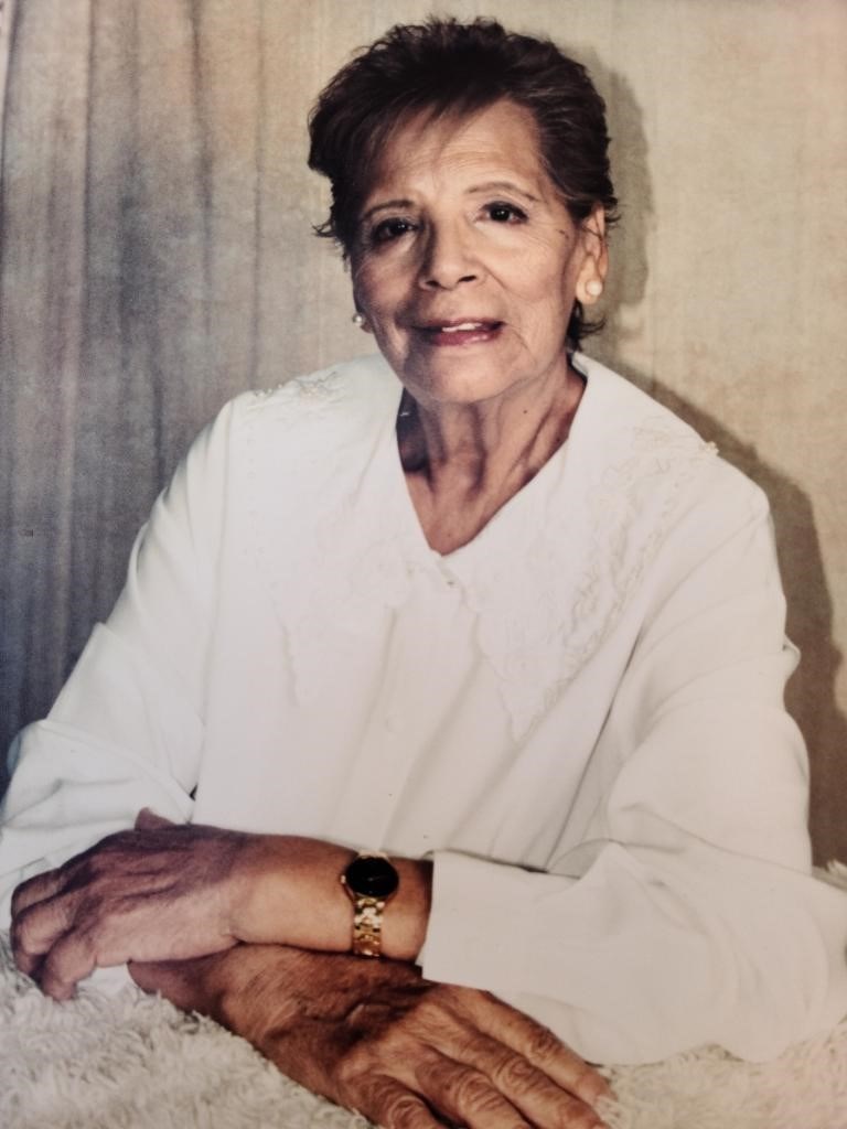 Obituary of Ofelia Solano