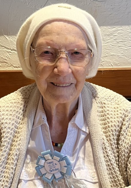 Obituary of Barbara Viola Small
