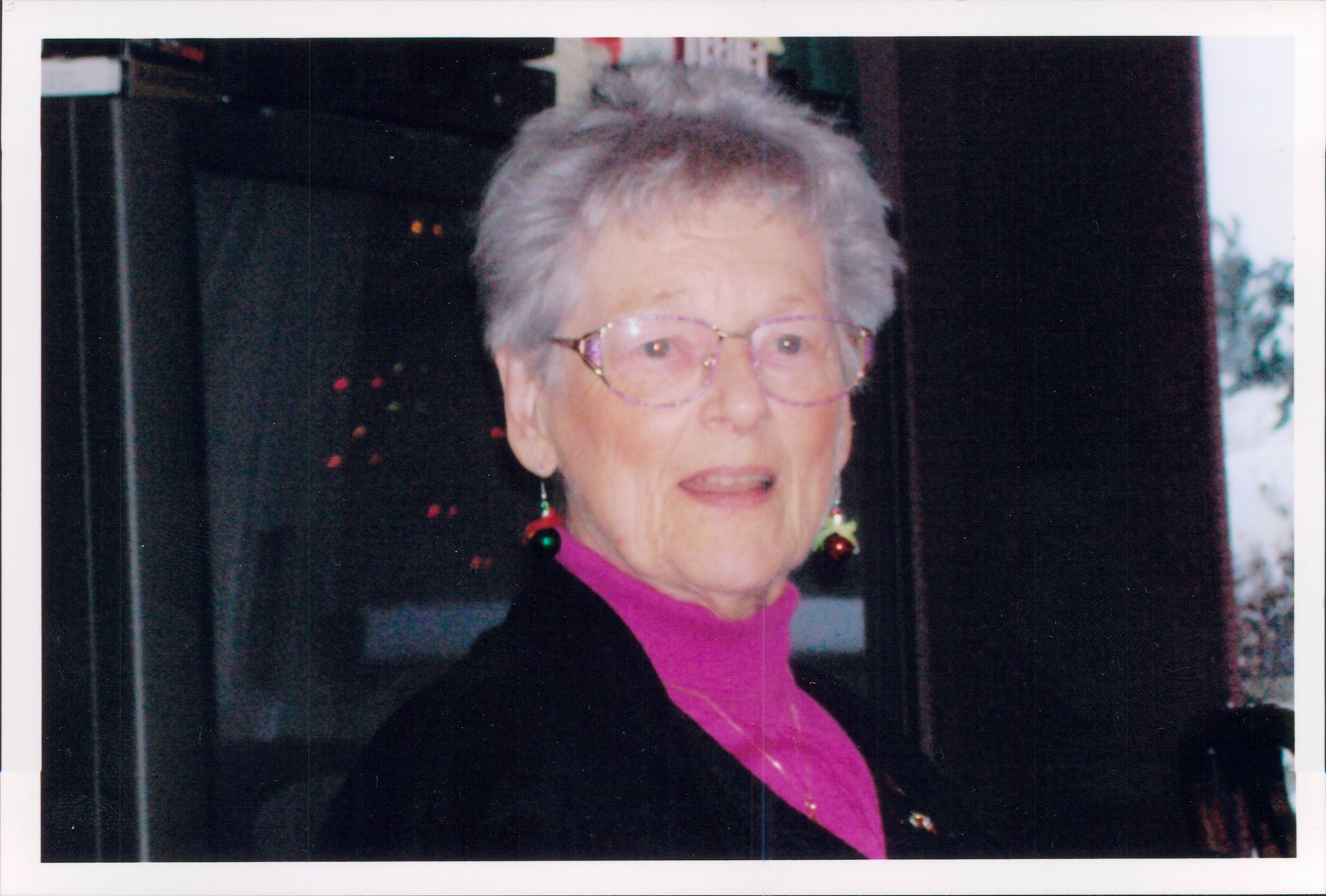 Obituary of Lorraine Lewis