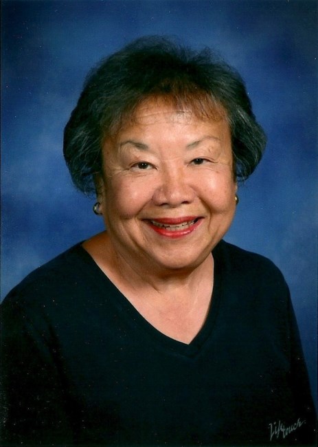 Obituary of Elaine Hu LaVallee