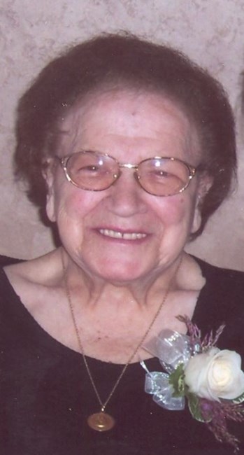 Obituary of Helen Carbone