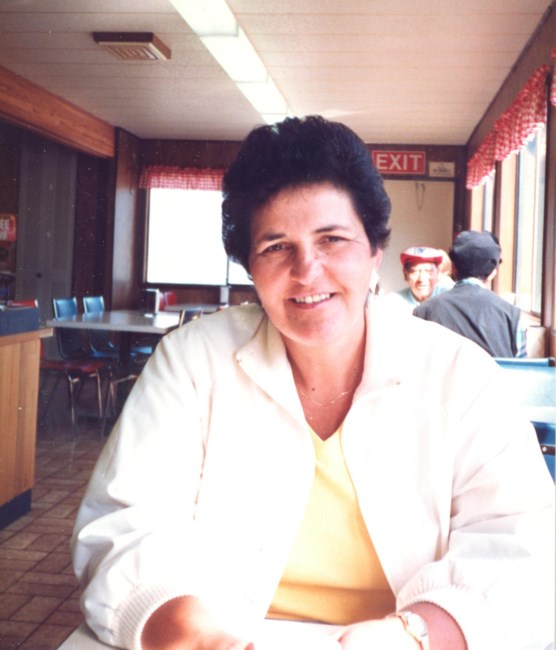 Obituary of Florence Stoopnikoff