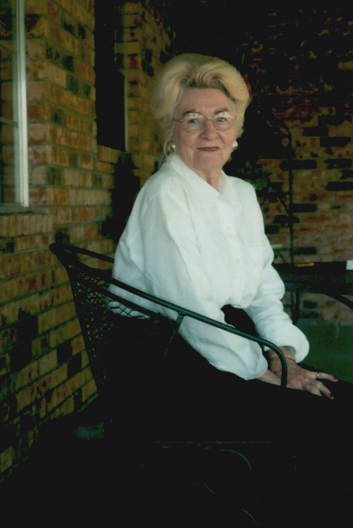 Obituary of Eva Sessums
