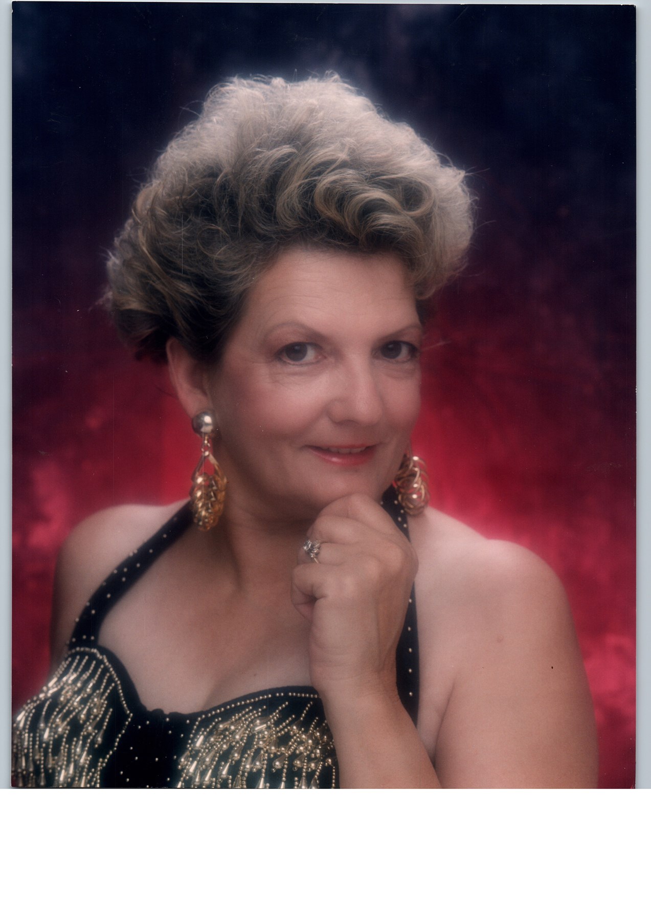 Obituario de Yvonne Christine Peterson