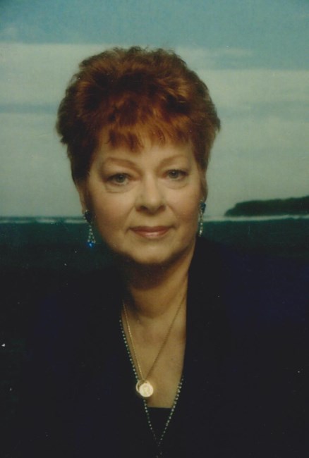 Obituary of Gertraude Marianne Small