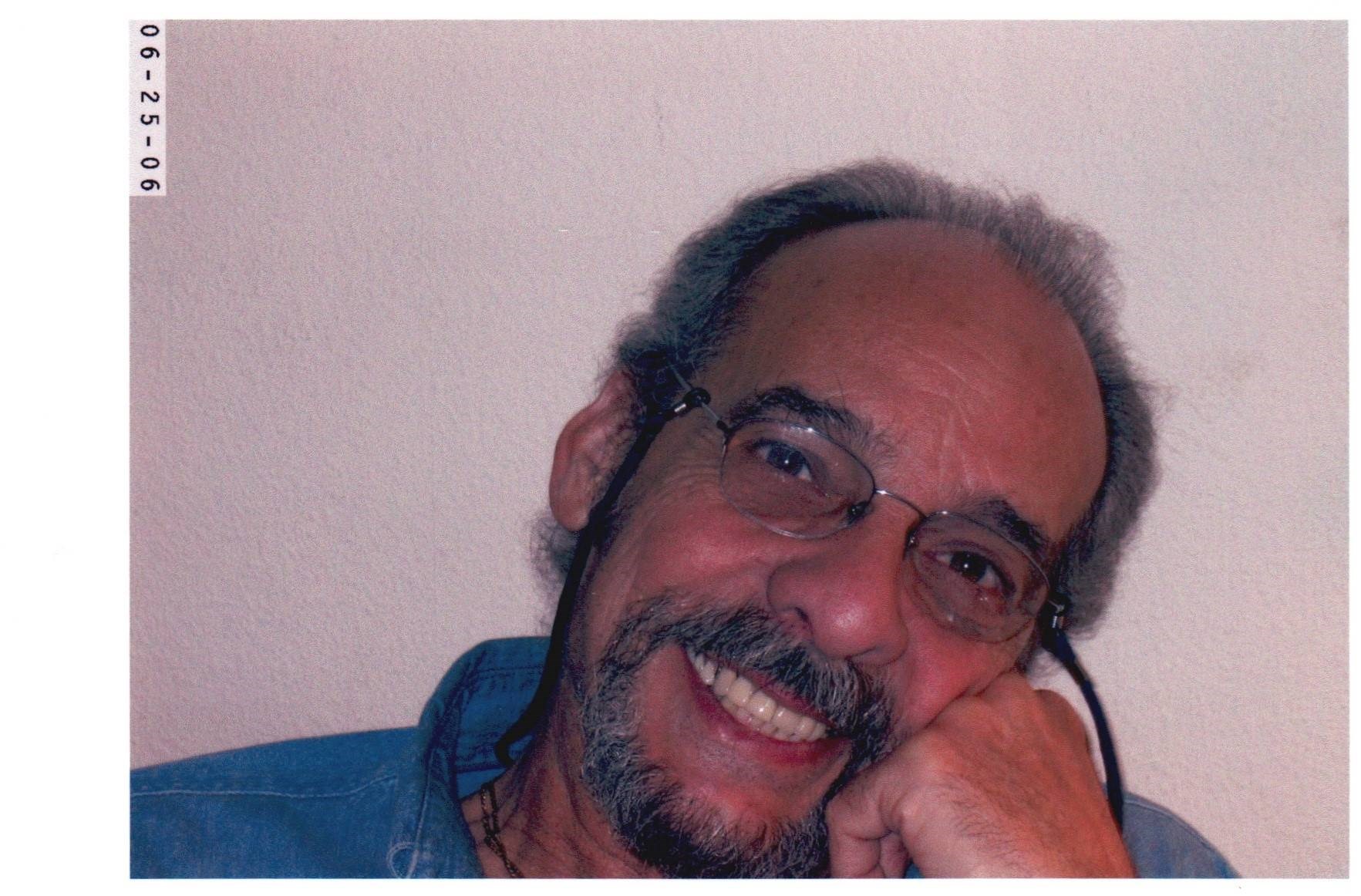 Obituary of Hector Gonzalez