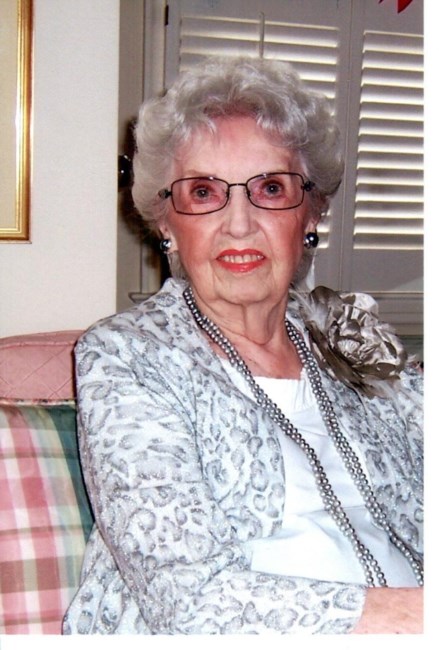 Obituary of Helen N Elliott